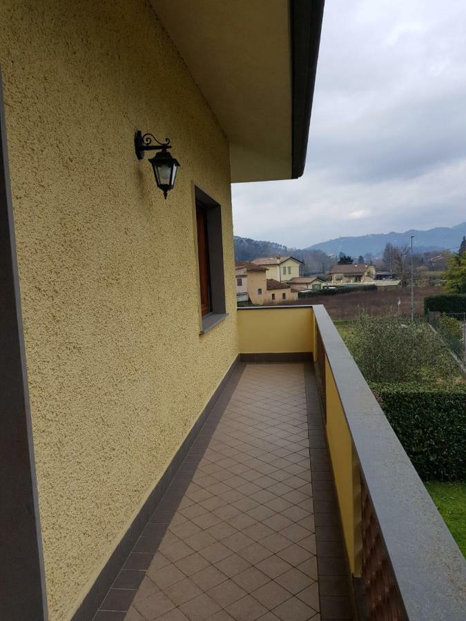 Villa Lorenzo Primo Piano Camaiore Exterior foto